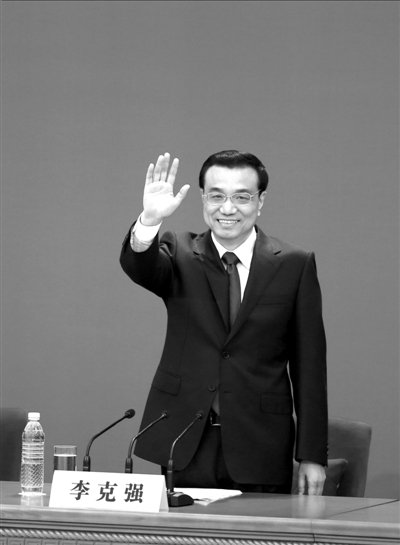 李克強(qiáng)19日起首次出訪 首站印度體現(xiàn)高度重視