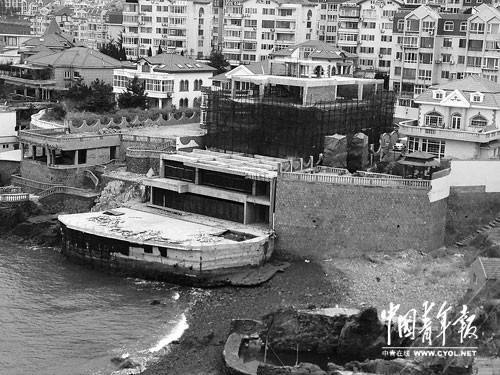 青島原副秘書長被指為女兒建3200平米海景別墅(圖)