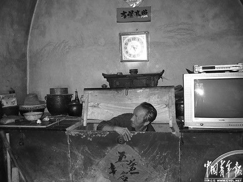 與煤礦爭(zhēng)奪一張安穩(wěn)的床