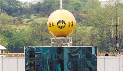 多地政府大樓流行擺“轉運石” 石獅子成群結隊