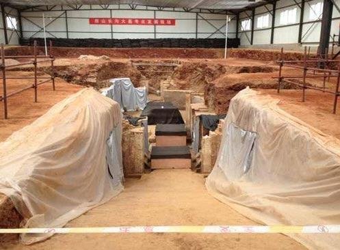 北京唐代古墓現(xiàn)疑似簡(jiǎn)體字 女主人尸骨失蹤