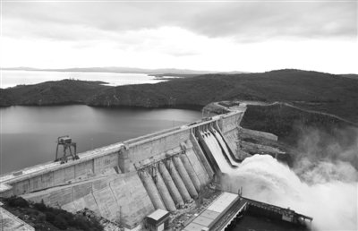 東北洪災已致350萬人受災 俄羅斯泄洪加劇洪澇