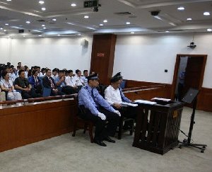 薄熙來受賄貪污濫用職權(quán)一案開庭審理