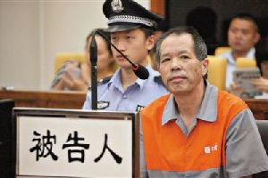 昨日，北京市二中院，原鐵道部運輸局副局長蘇順虎涉嫌受賄2400余萬元受審。新華社發(fā)