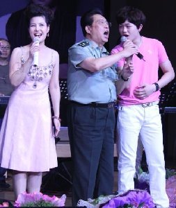 李某某等五人強奸案今日宣判 其庭審曾當(dāng)庭翻供