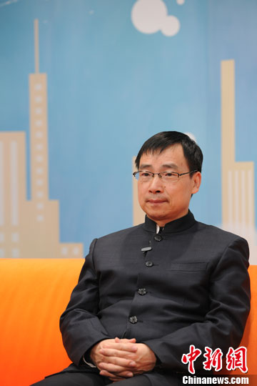 解讀全會(huì)公報(bào)：政府要放權(quán)但不能當(dāng)“甩手掌柜”