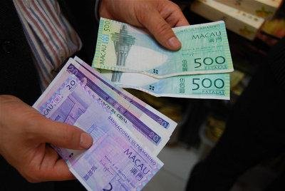 澳門回應(yīng)“派錢”為懶政質(zhì)疑 稱政府順應(yīng)民意