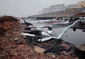 青島輸油管道爆炸事故最終確認(rèn)62人遇難