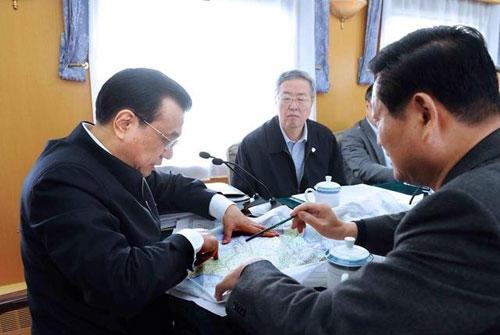 李克強(qiáng)：過(guò)年不能讓任何人無(wú)家可歸