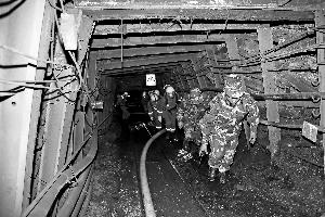 云南曲靖礦難22人被困 媒體稱事故瞞報(bào)近4小時(shí)