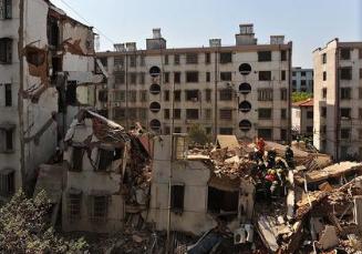 浙江奉化危樓坍塌幕后:官員自殺前守塌樓5天5夜