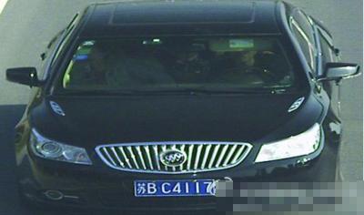 江蘇鹽城交警網(wǎng)曬最牛套牌 6輛車套用一個車牌