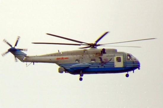 解放軍神秘機(jī)型降落遼寧艦 構(gòu)造奇特疑似預(yù)警機(jī)