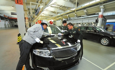 軍隊(duì)公務(wù)車訂購全面國(guó)產(chǎn)化千余紅旗轎車交付部隊(duì)