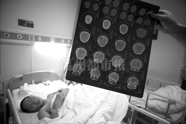 8年級學(xué)生獨(dú)自在副校長室墜樓 校方稱系個(gè)體行為