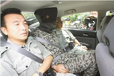 內(nèi)地男子盜伐沉香木被香港警方逮捕