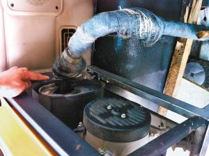 家屬運(yùn)尸途中死亡續(xù)：兩名司機(jī)被刑拘(圖)