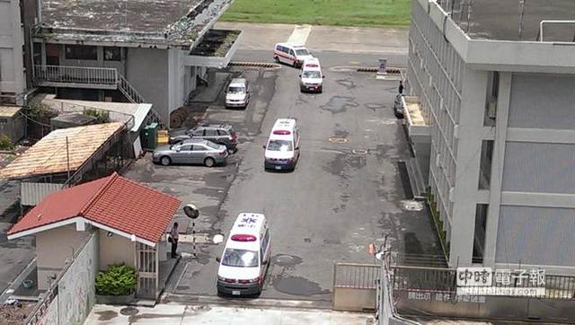 復(fù)興航空空難生還者：飛機(jī)空中盤旋1個(gè)多小時(shí)