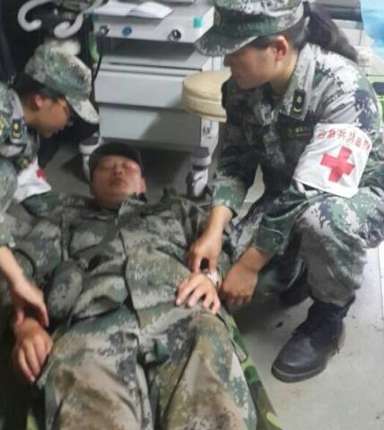 炊事員為災(zāi)區(qū)供應(yīng)伙食自己餓暈：我不好意思吃