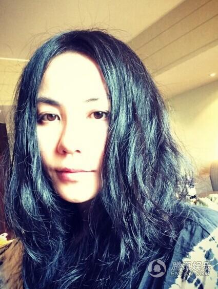 王菲生日曬照不忘感恩 網(wǎng)友大贊“逆生長(zhǎng)女神”