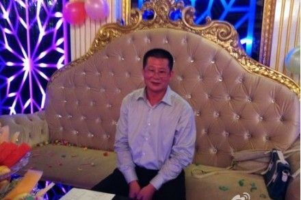 據(jù)調(diào)查，吳某衡在少年時期經(jīng)常玩弄女性、耍流氓，曾因與一名有夫之婦同居，被派出所收容審查；1991年因涉嫌詐騙、流氓罪被惠來縣公安局刑警隊收容審查。2000年，他因擅自發(fā)行股票罪、非法經(jīng)營罪被北京市第一中級人民法院依法判處有期徒刑11年，于2010年刑滿釋放。警方在其家中發(fā)現(xiàn)大量冬蟲草、玉石、勞力士手表以及大量現(xiàn)金。據(jù)知情人士透露，吳某衡經(jīng)常給女弟子購買高檔服裝，近年來還多次給女弟子墮胎費、封口費；也常給在境外的子女們學(xué)費及生活費，有時一次多達(dá)26萬元。他經(jīng)常賭博、喝酒、抽煙、唱K，還要求弟子值班“護(hù)法”、貼身服務(wù)。