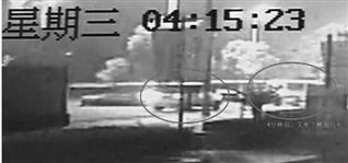 15歲少女街邊產(chǎn)子后遺棄 被監(jiān)控拍下(組圖)