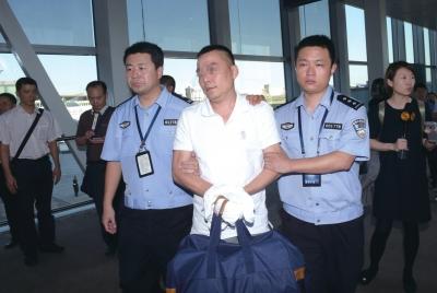 102名外逃經(jīng)濟犯罪嫌犯歸案 41人被勸返