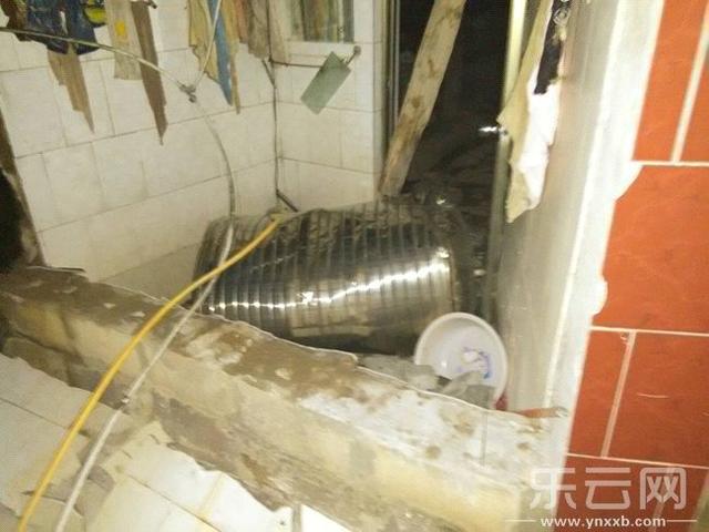 景谷地震目擊者：震感持續(xù)2分鐘 很多土基房垮塌