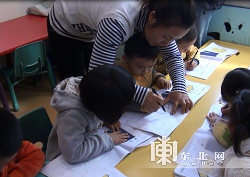 4歲男孩被棄幼兒園家長失聯(lián) 親媽稱孩子不要了