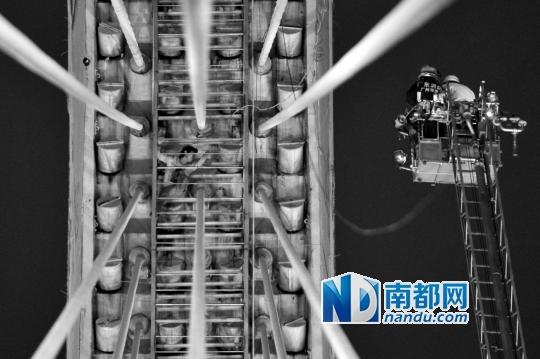 男子欲輕生呆橋頂已三天三夜 拒救援人員靠近