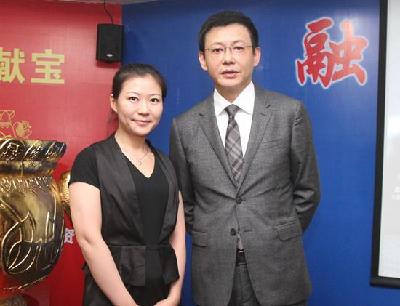 51歲原央視主持人程前近照曝光 被贊“凍齡”