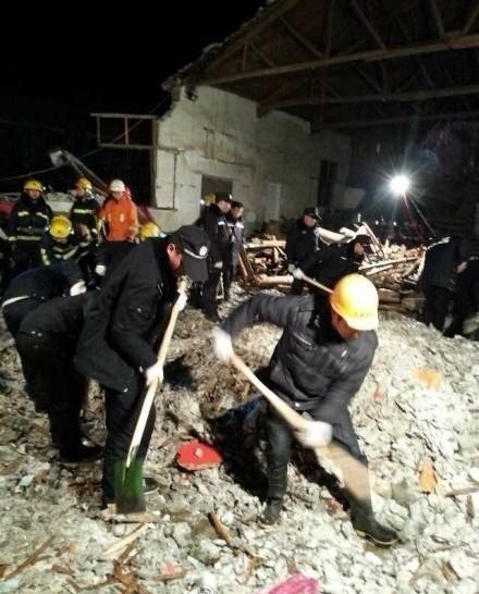 浙江金華婚禮現(xiàn)場發(fā)生坍塌 已致6人遇難