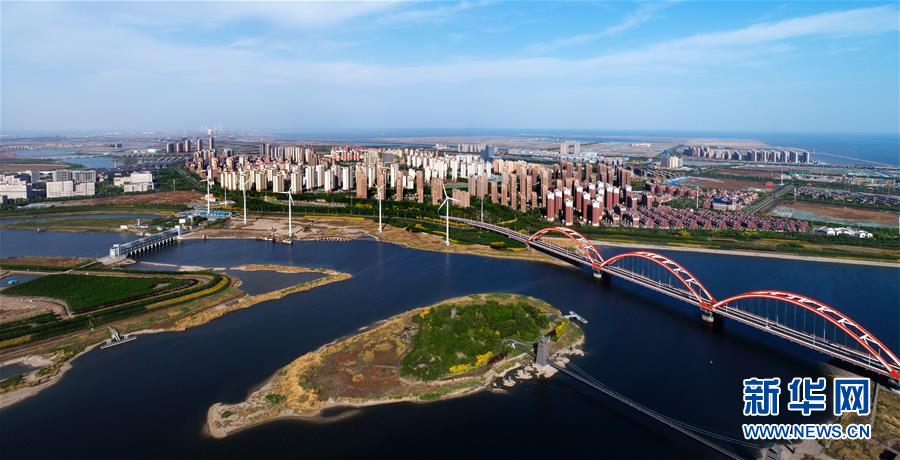 （十九大時光·圖文互動）（5）銳意進(jìn)取，埋頭苦干，向著偉大目標(biāo)奮力前行——來自基層蹲點現(xiàn)場的報道 