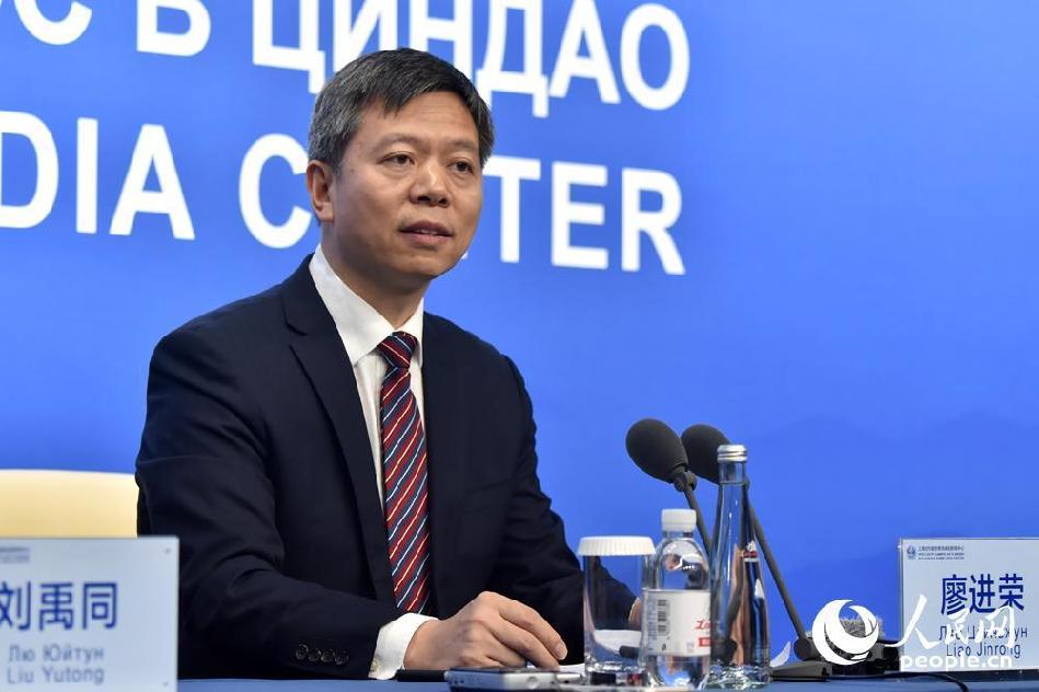 中國公安部國際合作局局長廖進榮