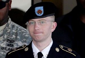 美泄密士兵母親鼓勵(lì)兒子勿放棄贊其系“超人”