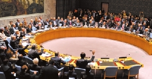 安理會(huì)首次全票通過(guò)涉敘決議 中國(guó)愿派出專家參與