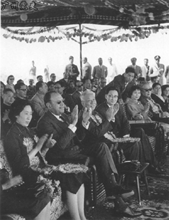 1966年王光美陪同劉少奇出訪巴基斯坦