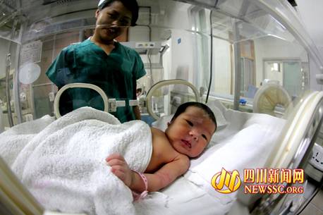 廣元抓獲2名販嬰疑犯解救出4名3至7天女嬰（圖）