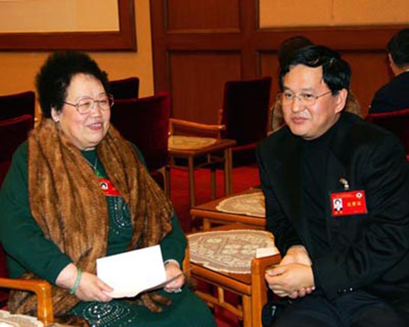 “中國第一富婆”與“唐僧”