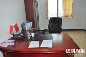 樓內(nèi)民政室的辦公環(huán)境。