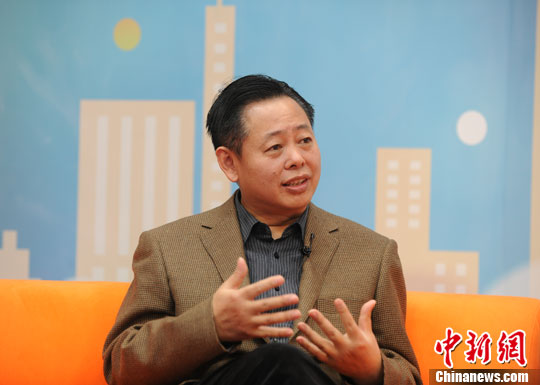 白領(lǐng)需調(diào)整心態(tài)應(yīng)對(duì)“年關(guān)心理恐慌”防范職業(yè)病