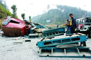 點(diǎn)擊圖片分享到上海灘微博