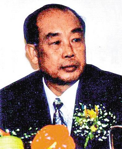 媒體解讀官員道德敗壞：與多名女性有不當(dāng)關(guān)系