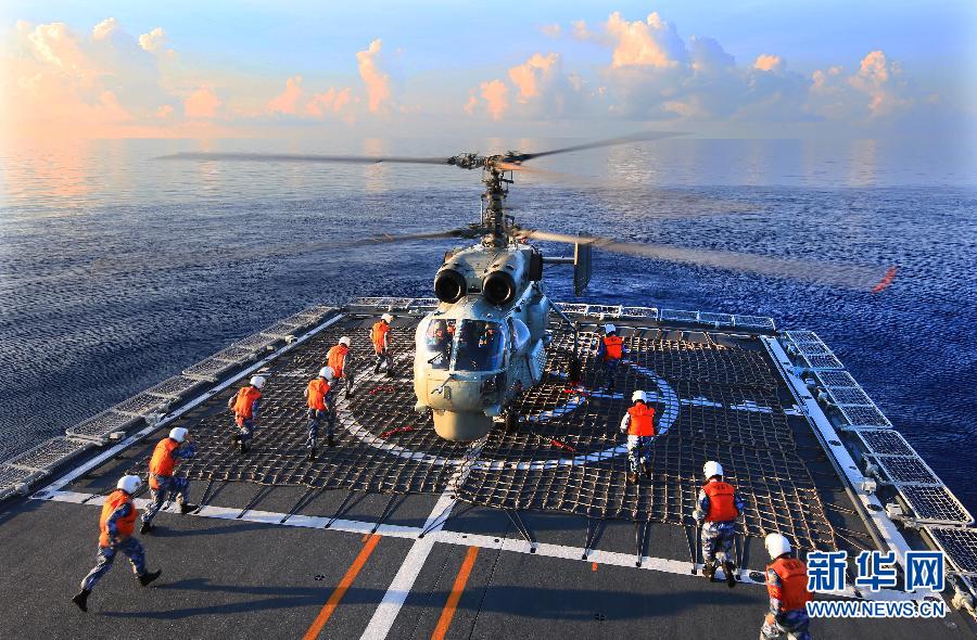 （軍事）（5）海軍東海艦隊(duì)組織復(fù)雜水聲環(huán)境下戰(zhàn)雷實(shí)射演練