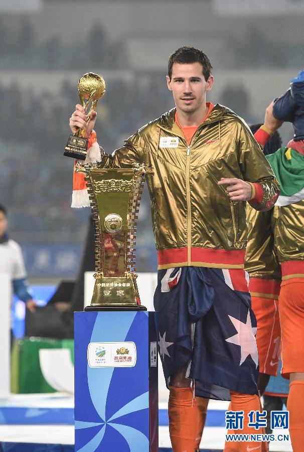 （體育）（2）足球——足協(xié)杯：山東魯能隊奪冠