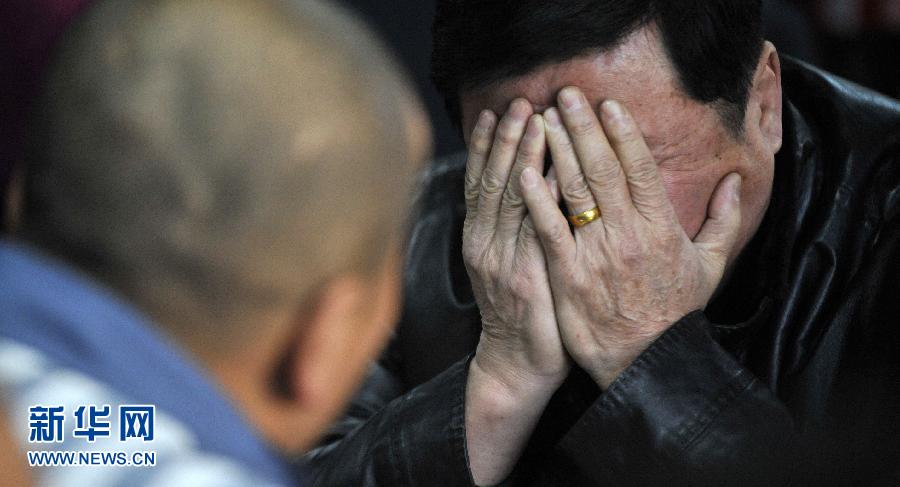 （法制）（2）高墻內(nèi)的真情幫教